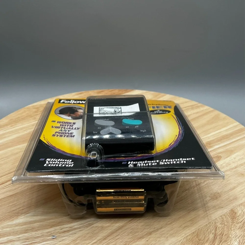 Fellowes Universal Telephone Headset Amplifier Unit NEW OLD STOCK SEALED